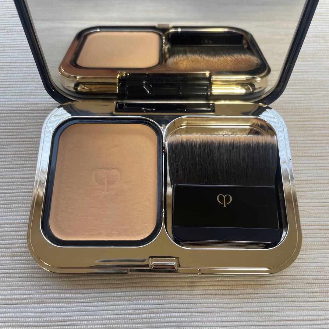 クレ・ド・ポー ボーテ タンプードルエクラii パウダーファンデーション