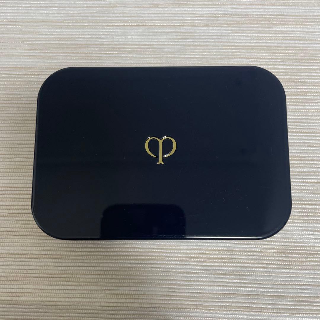 クレ・ド・ポー ボーテ タンプードルエクラii パウダーファンデーション