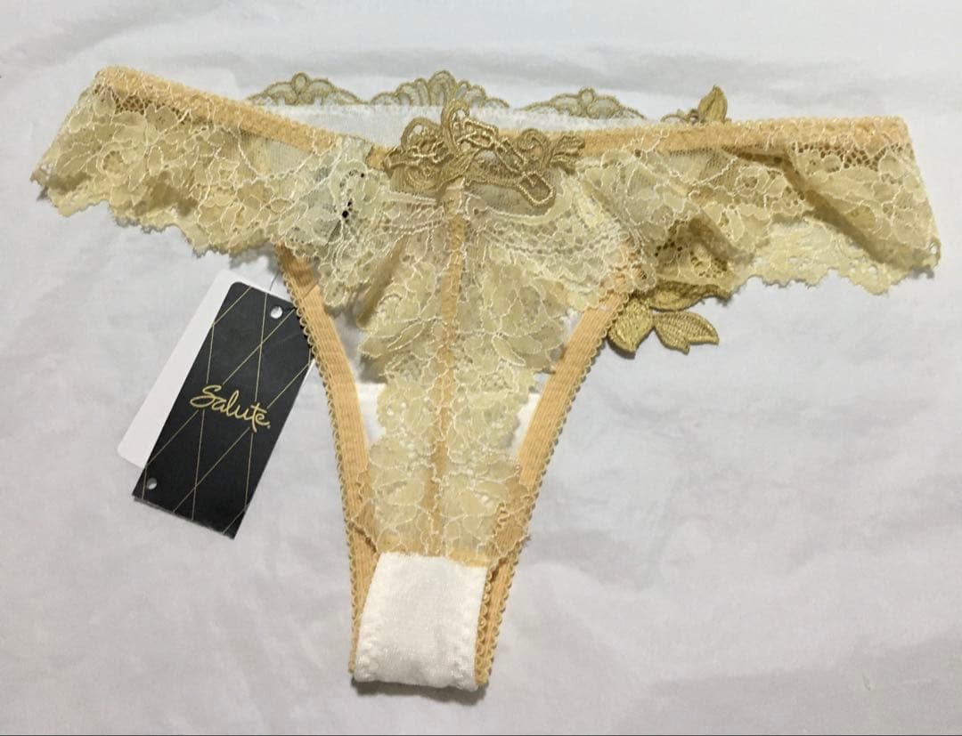 新品　ワコール　サルート 82G ブラジャー D65 ソングM