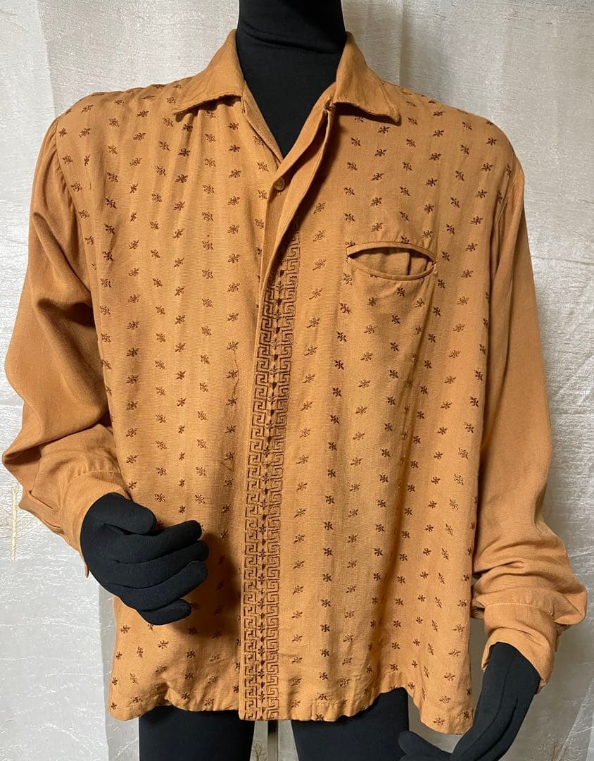 60's PILGRIM 刺繍タン開襟シャツ