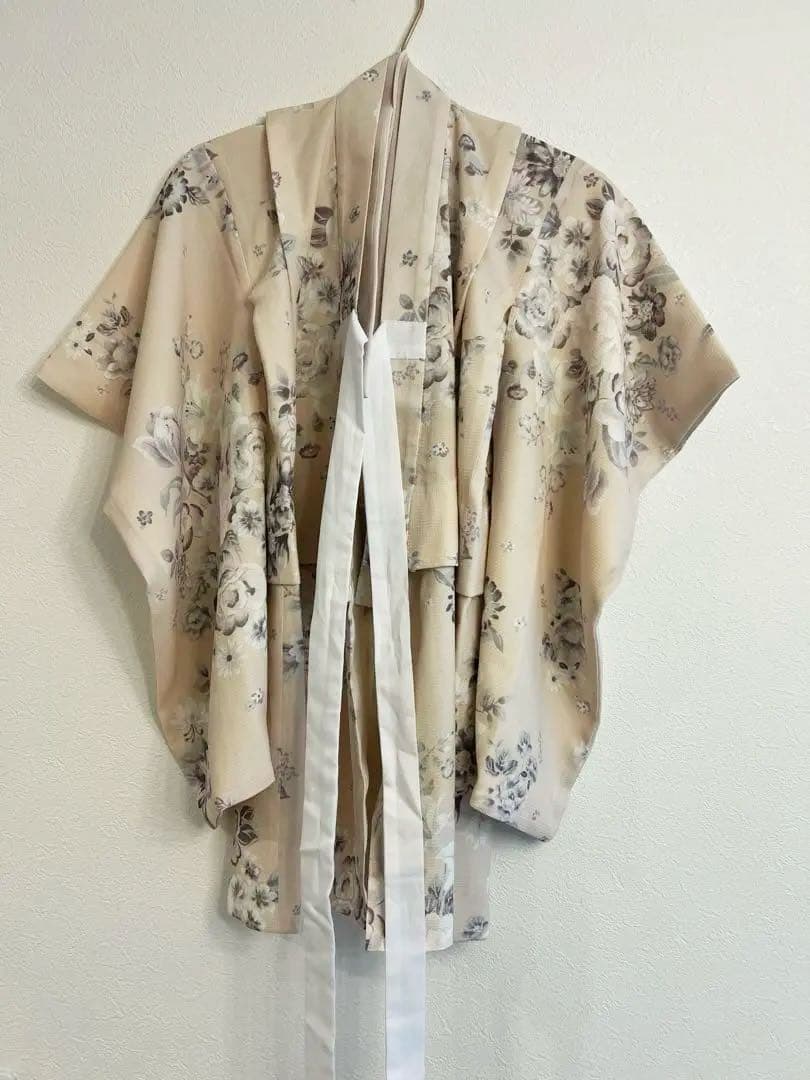 ベージュ花柄着物セット　被布　七五三　着物