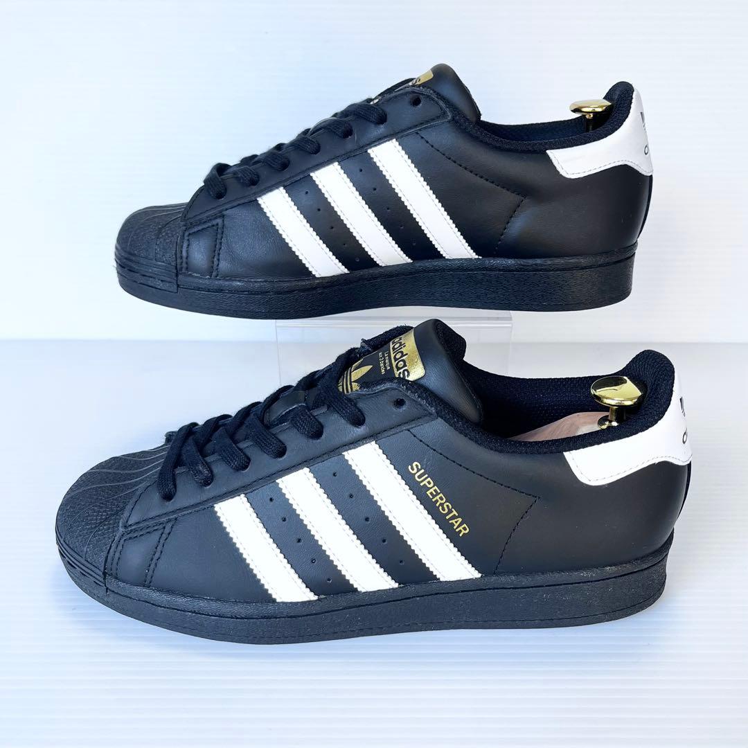 未使用級✨ アディダス スーパースター スニーカー　25cm 黒 4959
