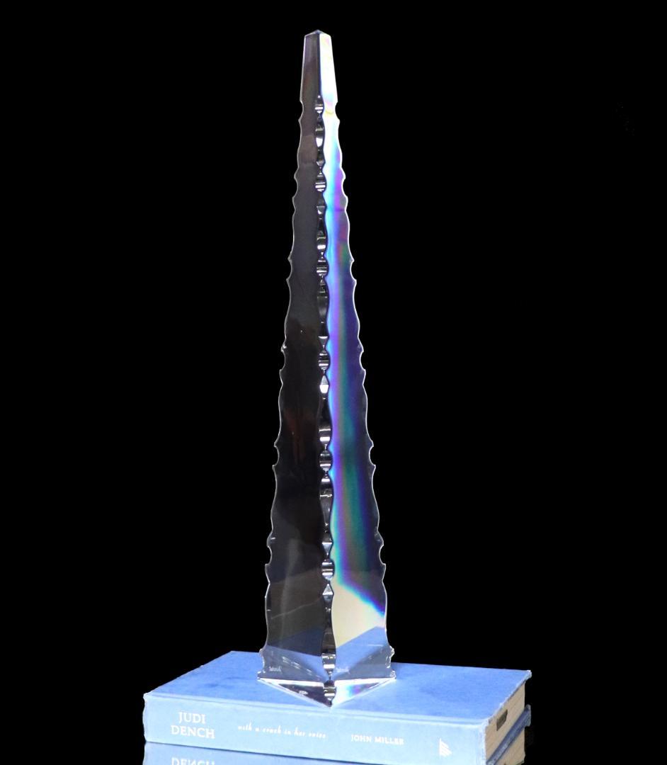 オールド・バカラ 特大作品 稀少 波状カット 三角台座 45.5cm 2.4kg
