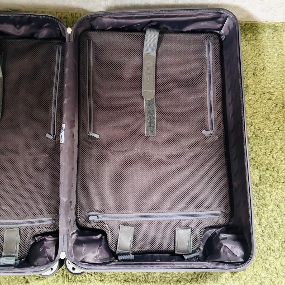 最終値下げ　リモワ　サルサデラックス　63L 4輪　ブラック　TSAロック