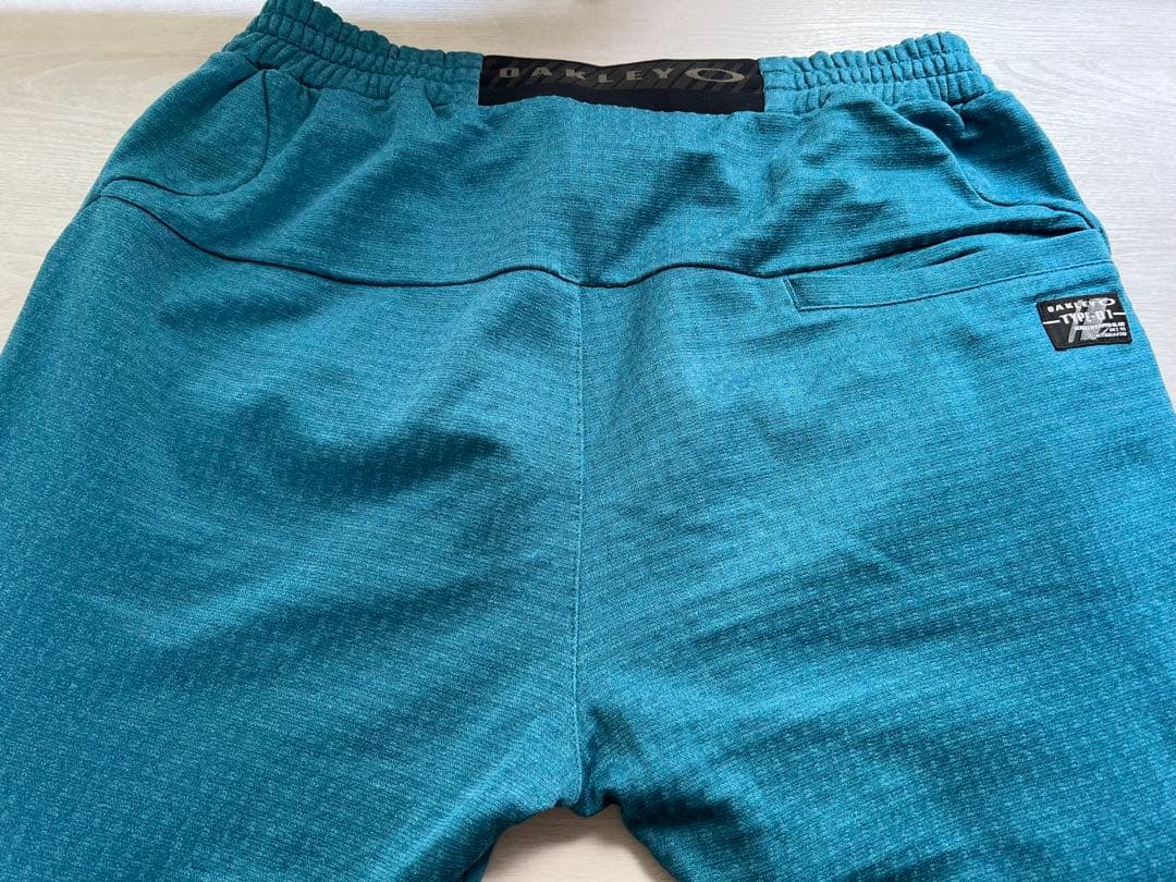 Oakley セットアップ (ジャージ) ジャケットM、パンツL