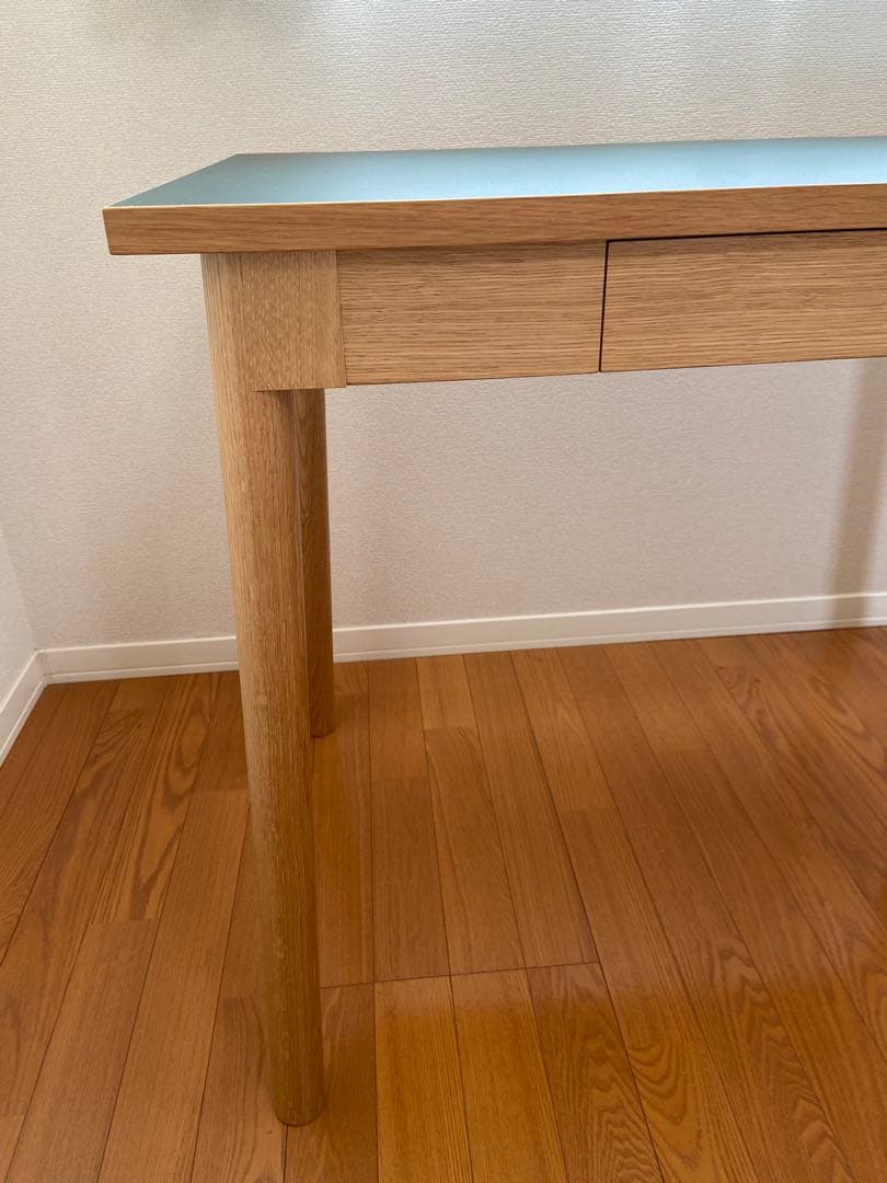 IDEE STILT TABLE 1000 Green Black デスク