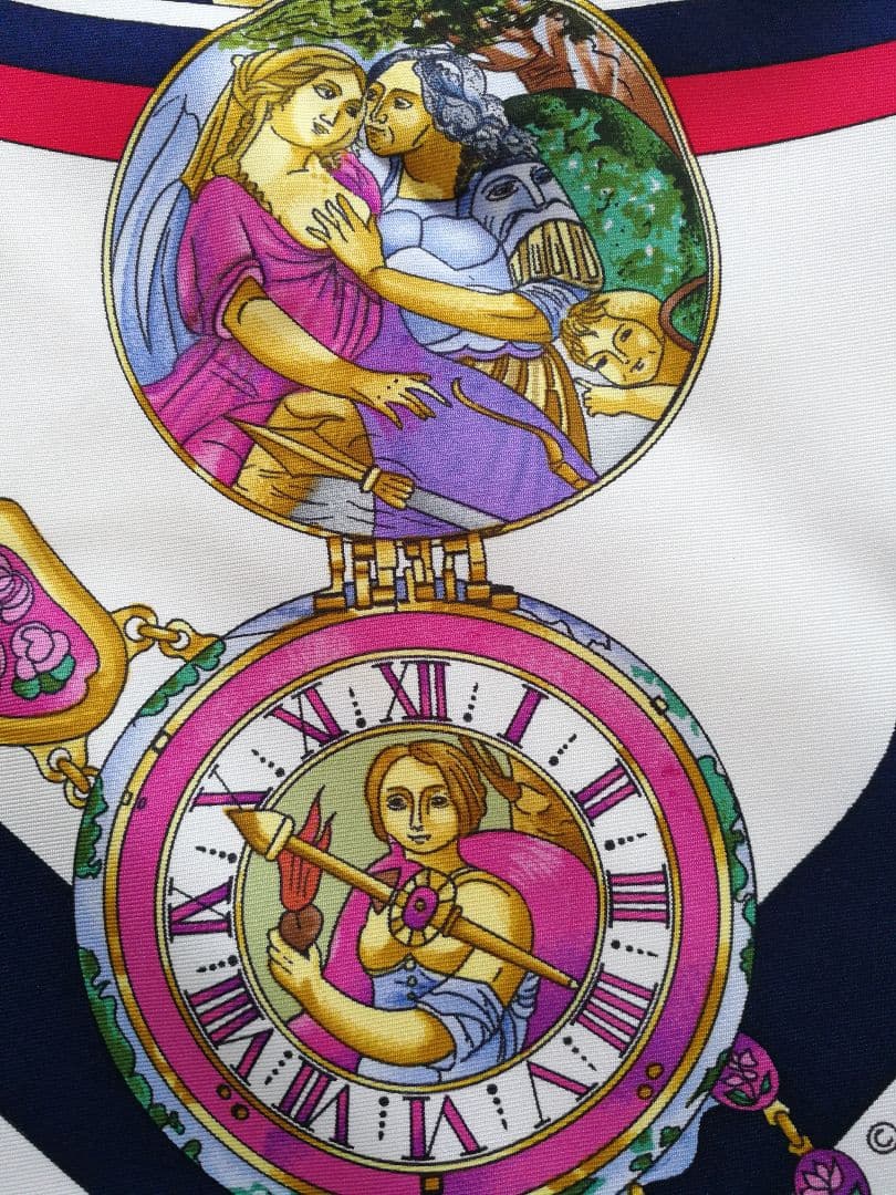 エルメス　HERMES　スカーフ　カレ90　時の輪舞