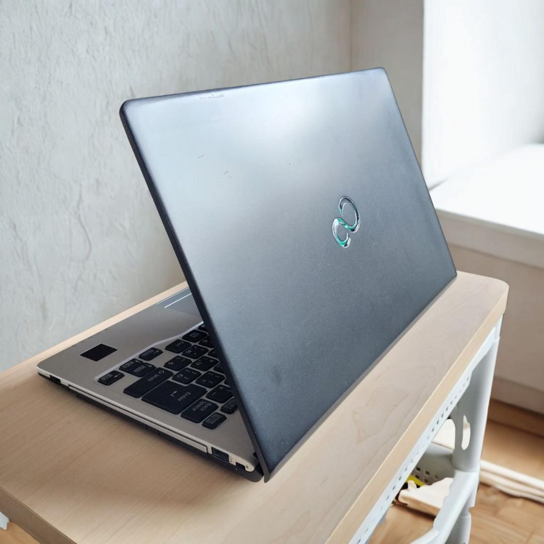 富士通 LIFEBOOK S938 i5 SSD256GB Win11 カメラ付