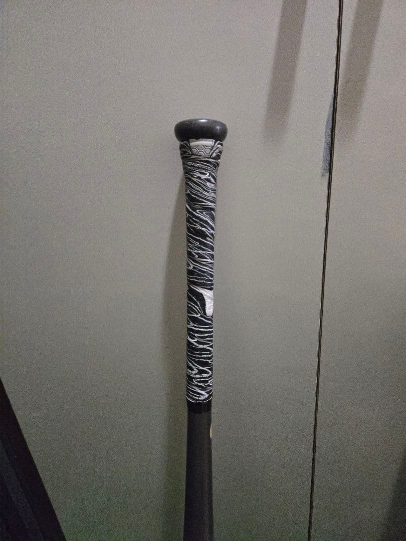 最終値下げ！ハクソウ 硬式木製バット