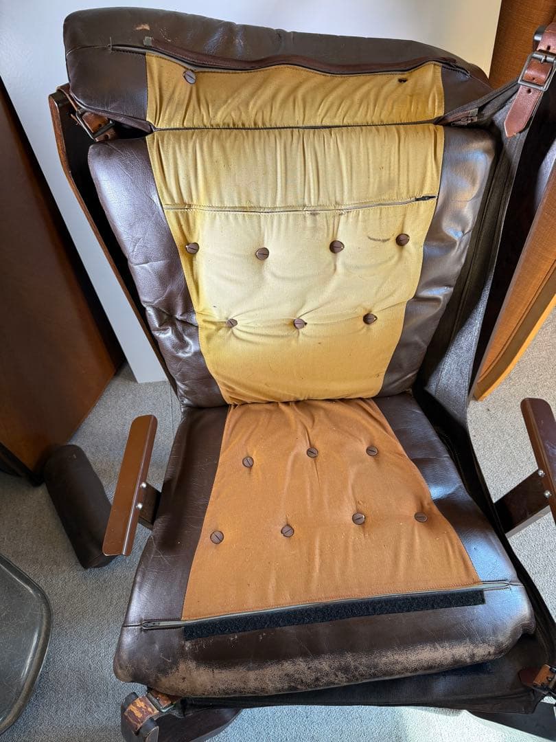 シガード・レッセル Falcon Chair with Arm バットネ 北欧