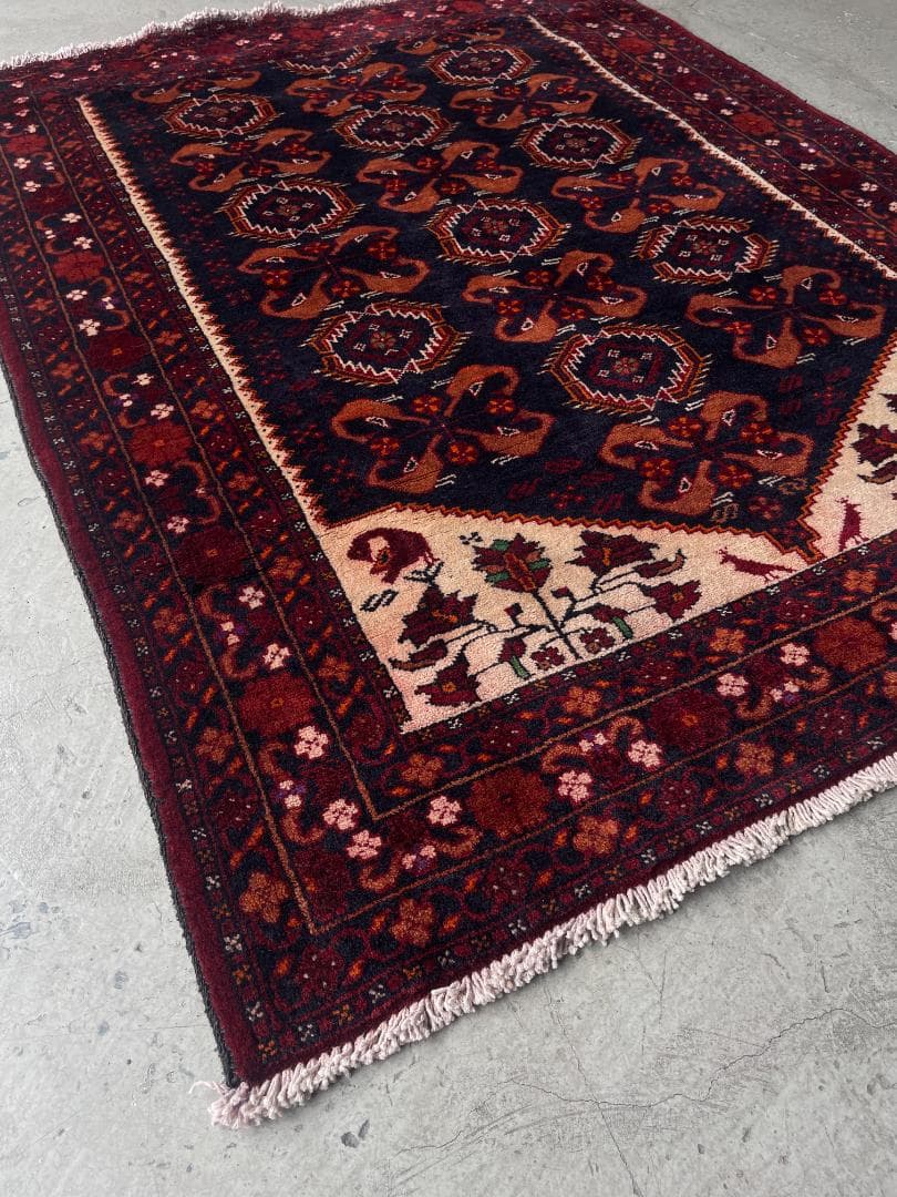 ペルシャ絨毯・148×113 セミアンティーク　ラグ　1970年代　草花文様