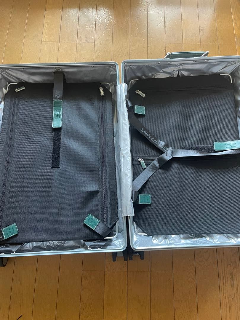 innovator イノベーター　アルミ キャリーケース 70L