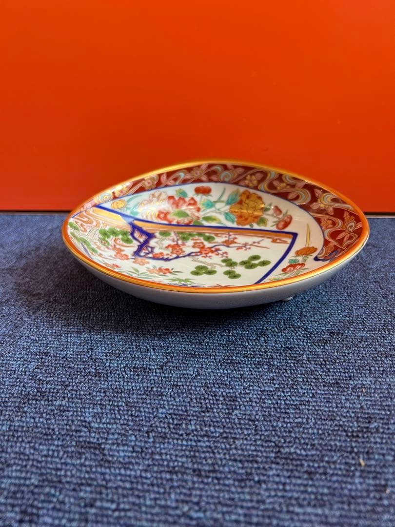 1500 林九郎　貝型皿　松竹梅　金彩　盛皿　未使用