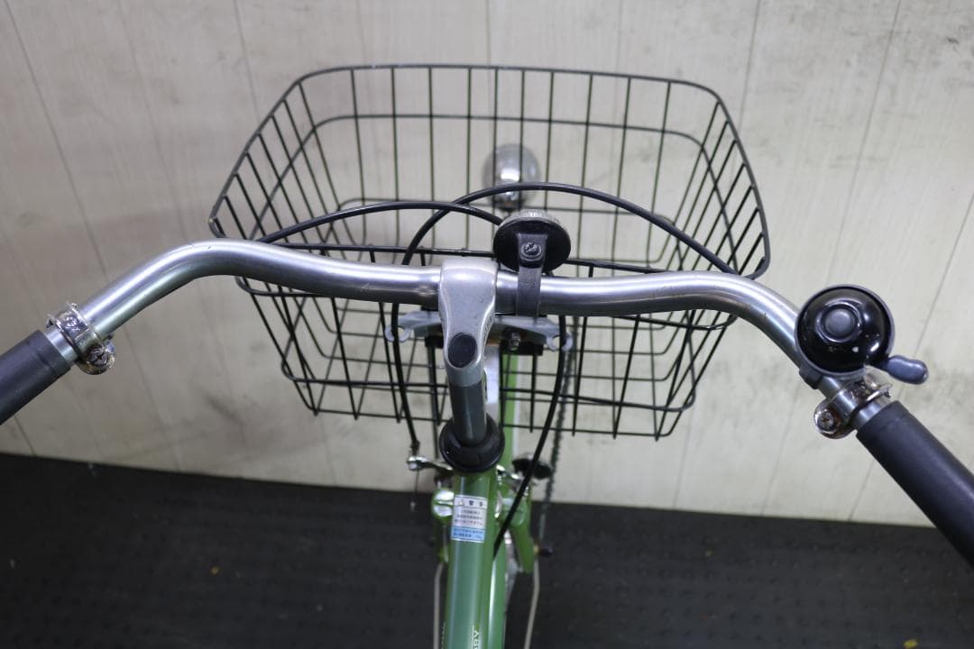 INNOVATION FACTORY 26インチ 軽快シティークロス GREEN