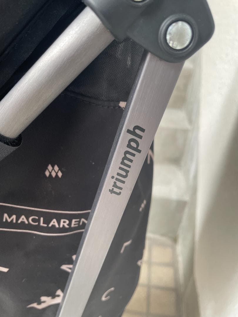 【美品】マクラーレン Triumphトライアンフ 6ヶ月〜25kg ベビーカー