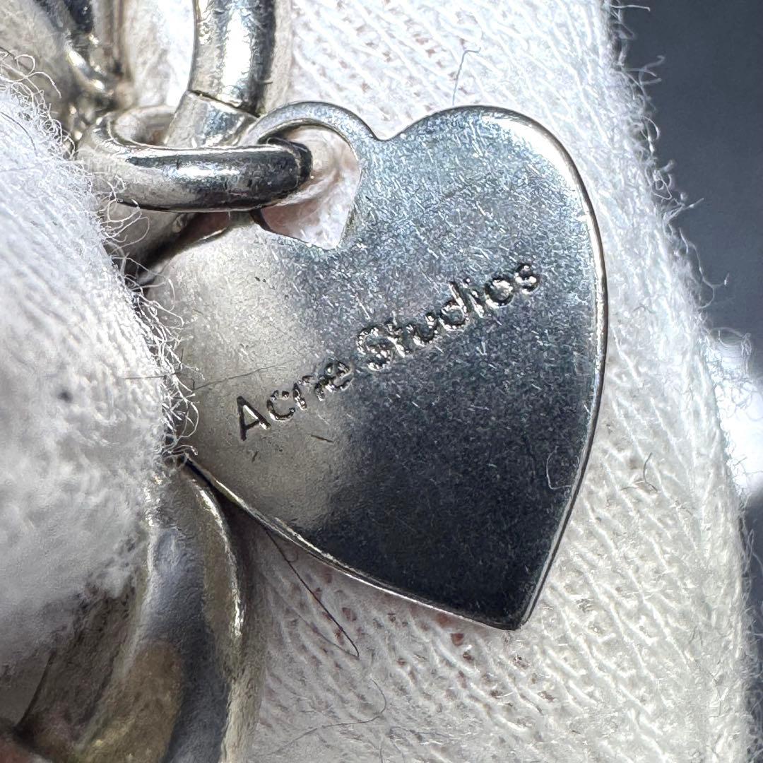 Acne Studios アクネ ハートチャームブレスレット