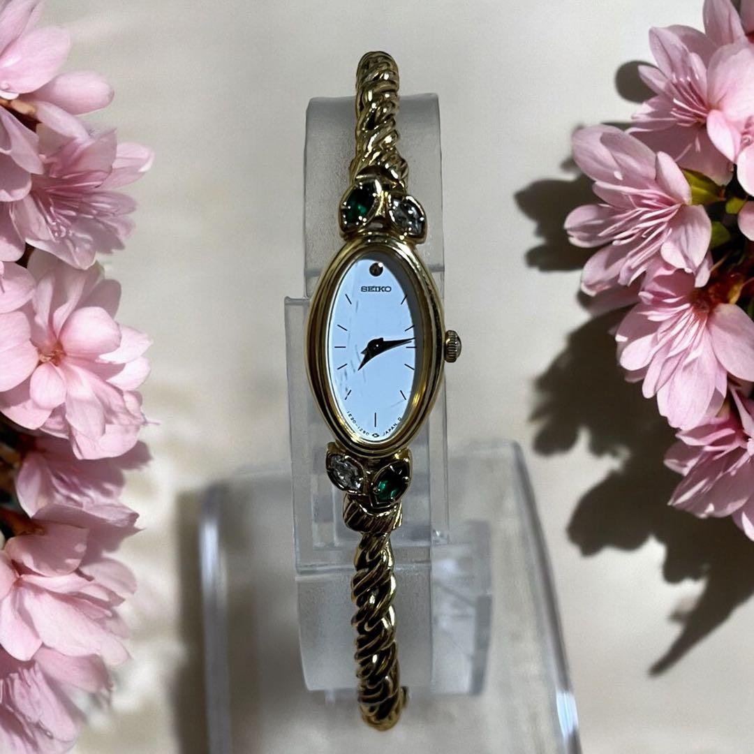 Seiko ゴールドツイストバンド腕時計【新品電池】4月17日交換済み