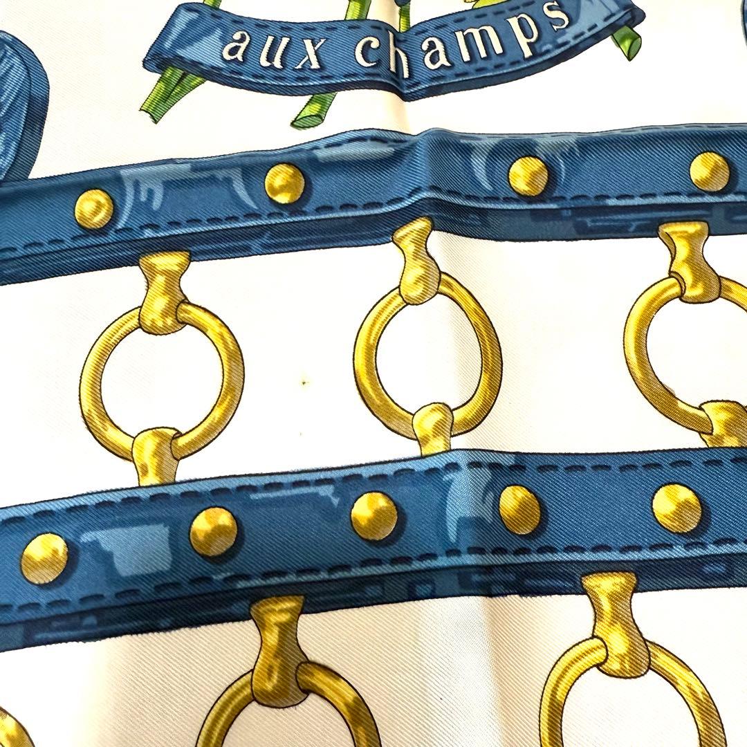 HERMES エルメス　カレ90 シルクスカーフ 「aux champs」ブルー