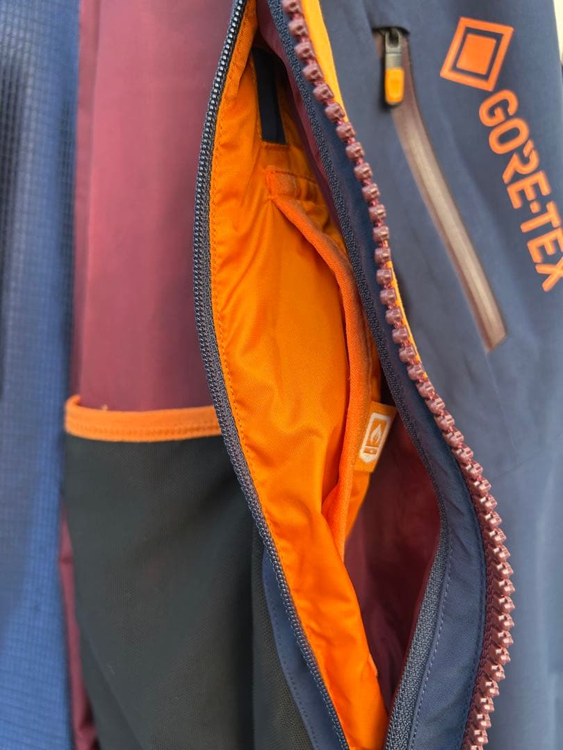 [ak] スノーボードジャケット Mサイズ