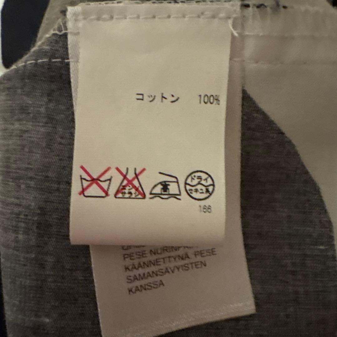 新品marimekko半袖ブラウスキヴェット柄　 ブラック/ホワイト 36