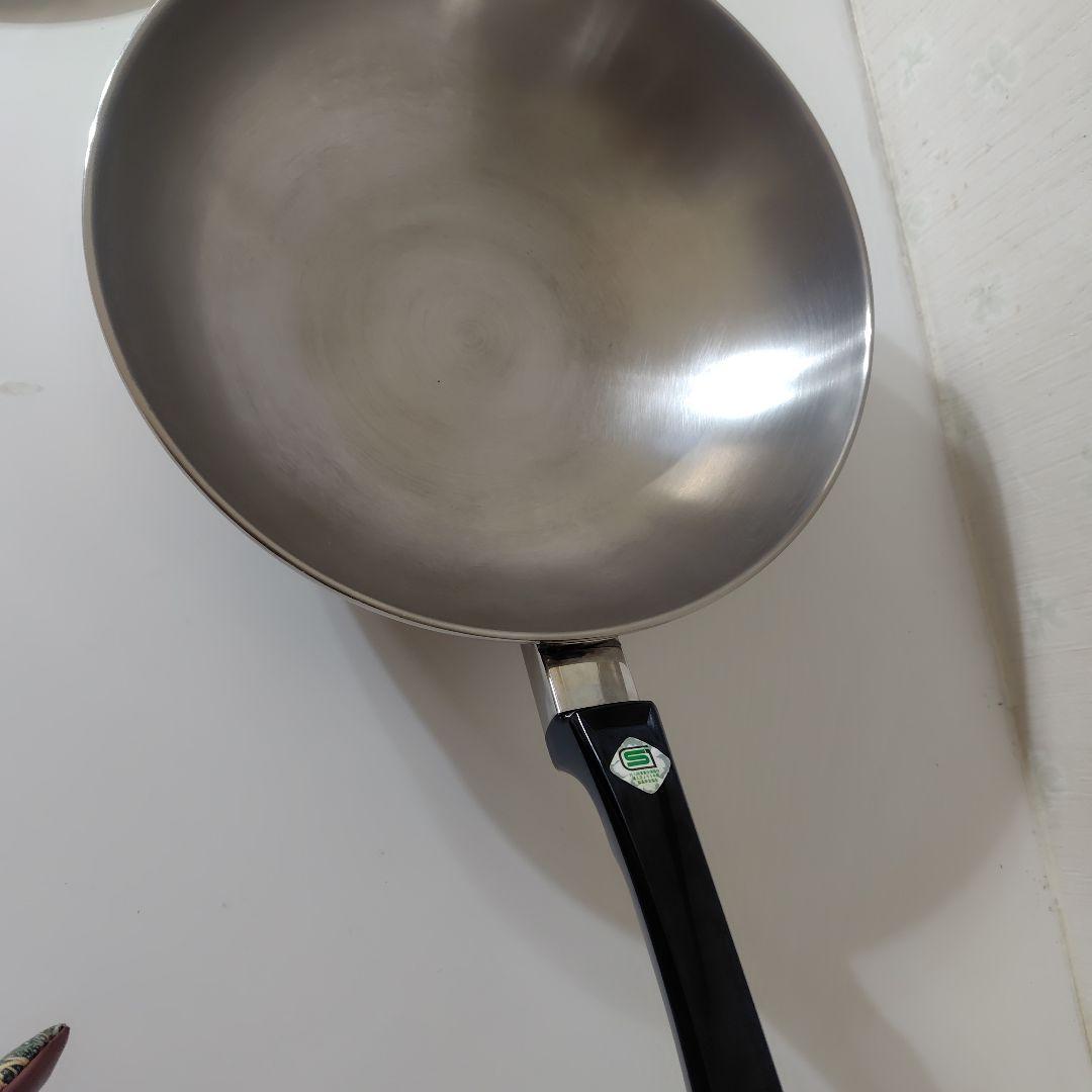 希少　ロイヤルクイーン　 Queen　ふたつき中華鍋　フライパン