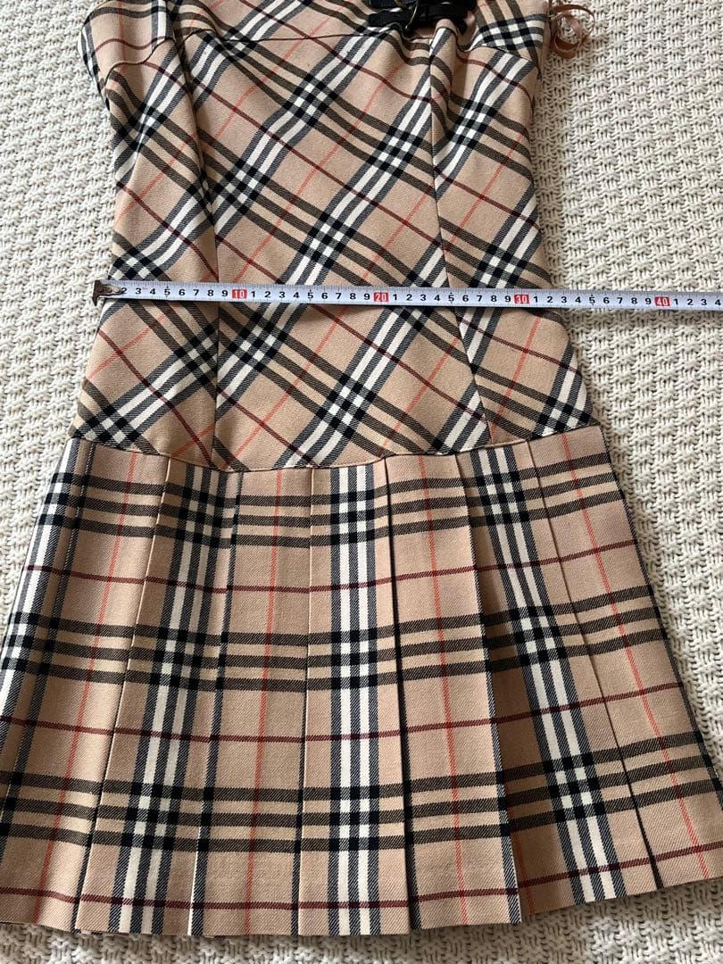 Burberry チェック柄　ワンピース　半袖ニット　カーディガン
