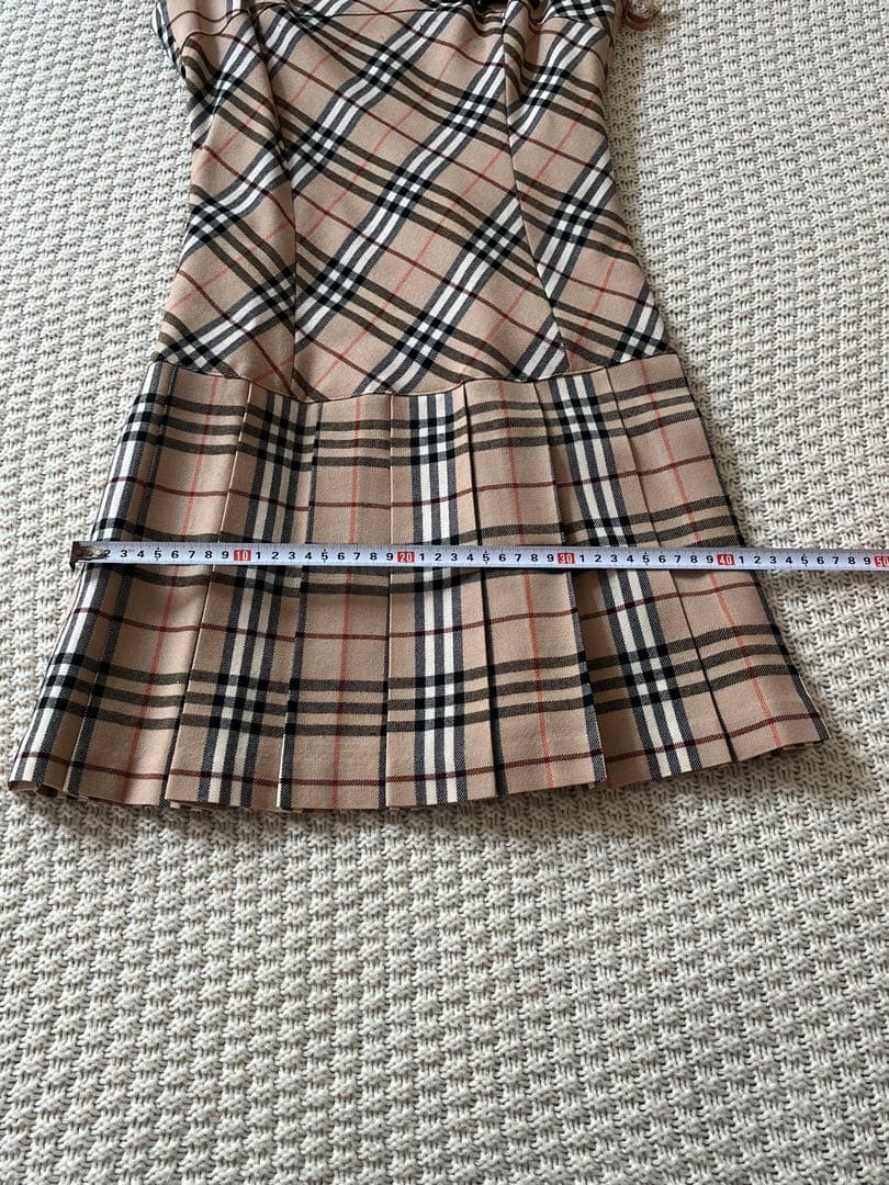 Burberry チェック柄　ワンピース　半袖ニット　カーディガン