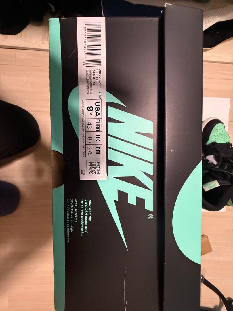 靴 Nike Air Jordan 1 High OG \"Green Glow\"