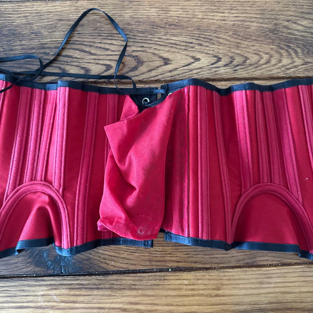 元鈴木さん　コルセット　キンバリー　Enchanted Corset