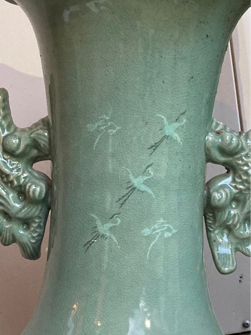 青山作　特大壺　青磁　透かし 雲鶴紋　二層網目　訳あり　花瓶　網目彫　緑色　双耳