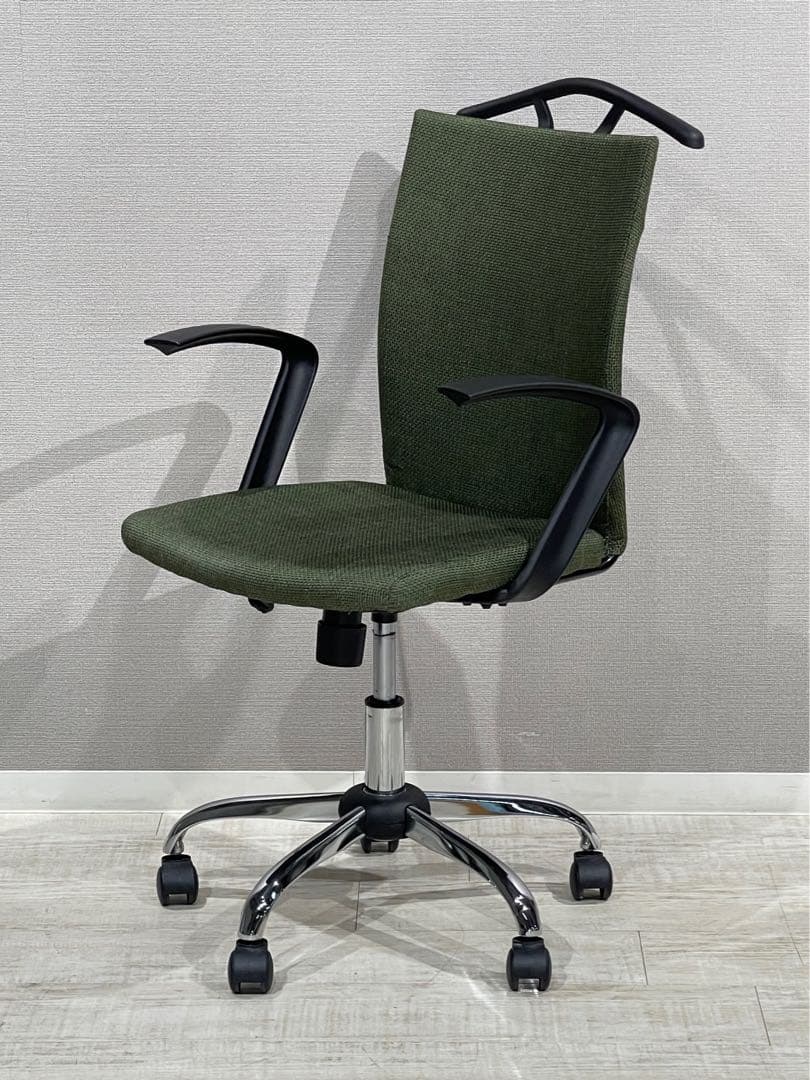 133513　チェア（東谷）