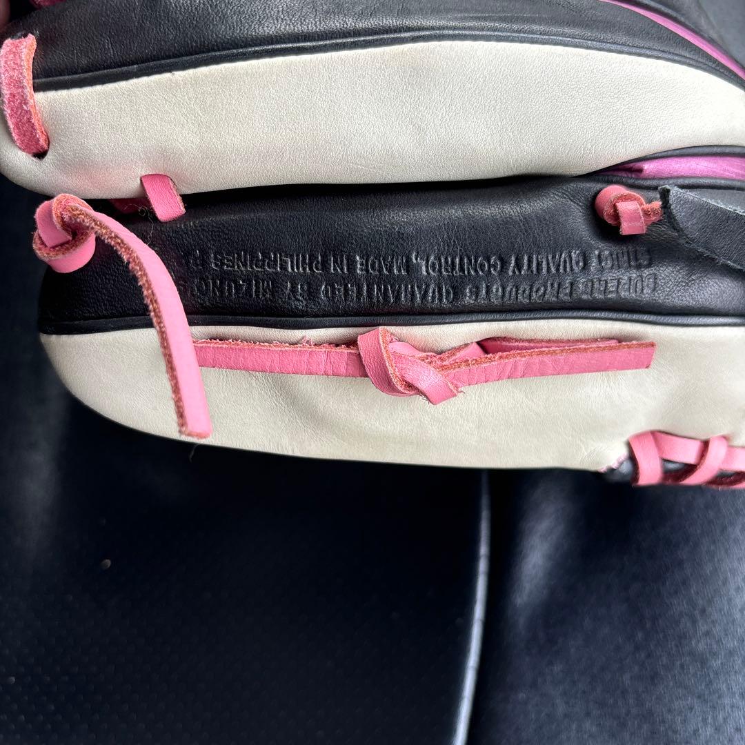 Mizuno 軟式グローブ 黒/ピンク　ブレイブスピリット