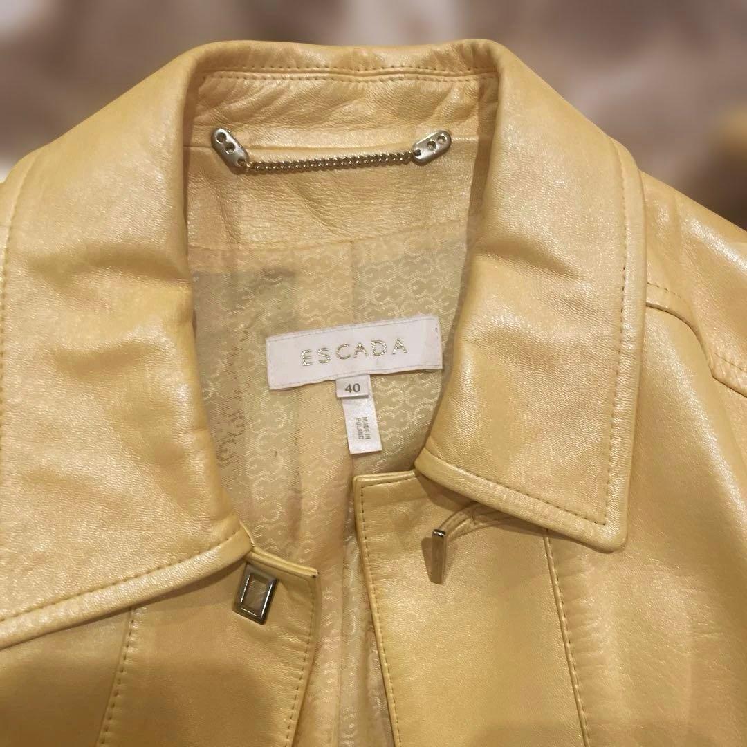 エスカーダ　イエローナッパレザーコート