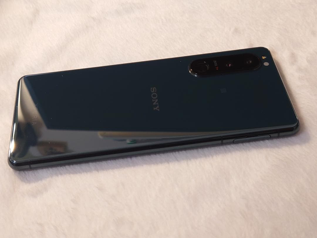 かおる☆プロフSONY　Xperia5 III XQ-BQ42 美品外