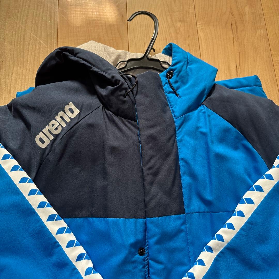 arena フード付きベンチコート 青・黒