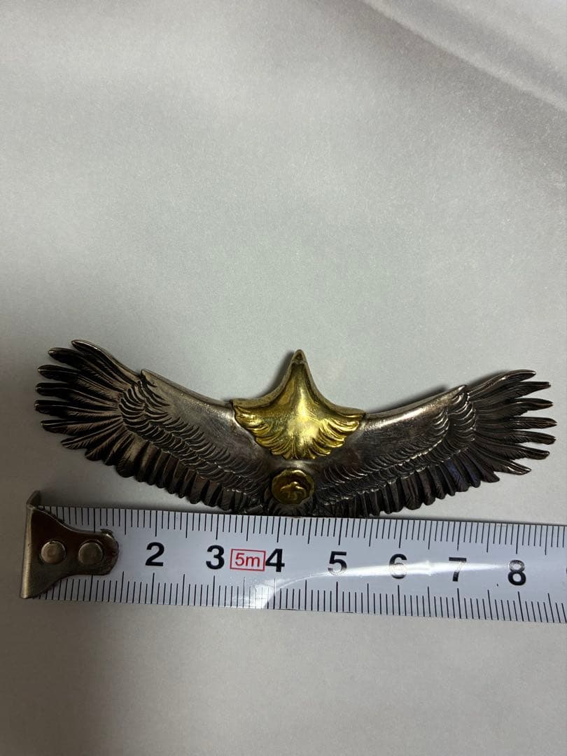 インディアンジュエリー鷲デザインの金属製アクセサリー