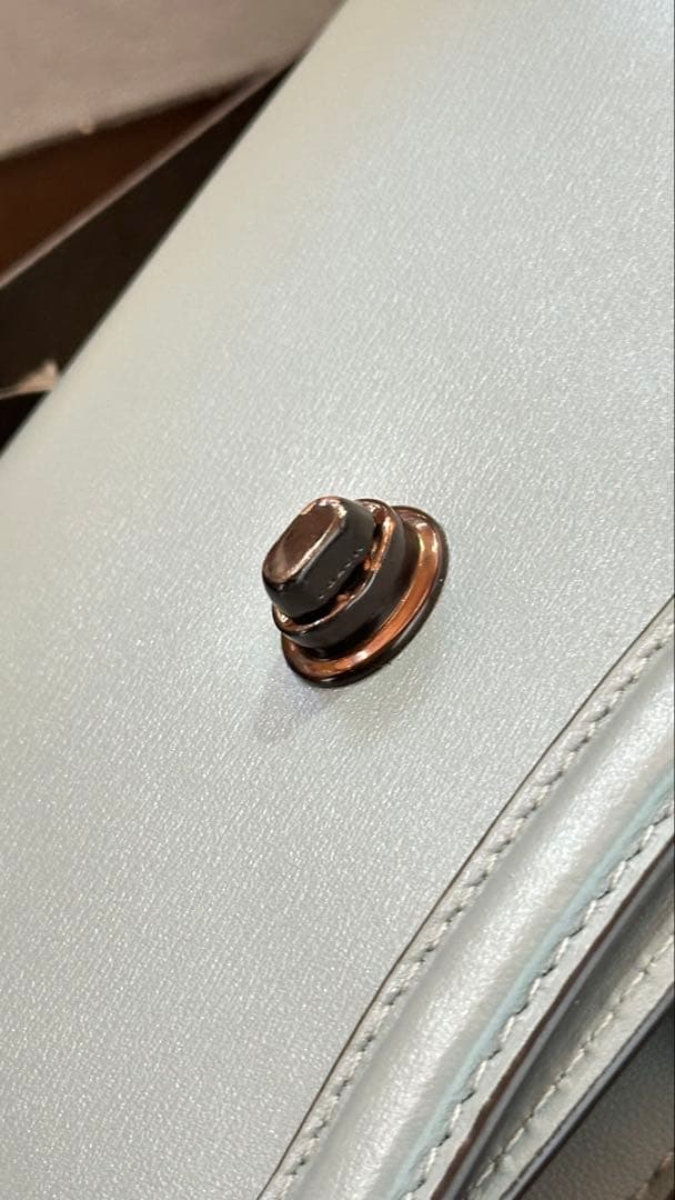 COACH 二つ折り財布 ライトブルー