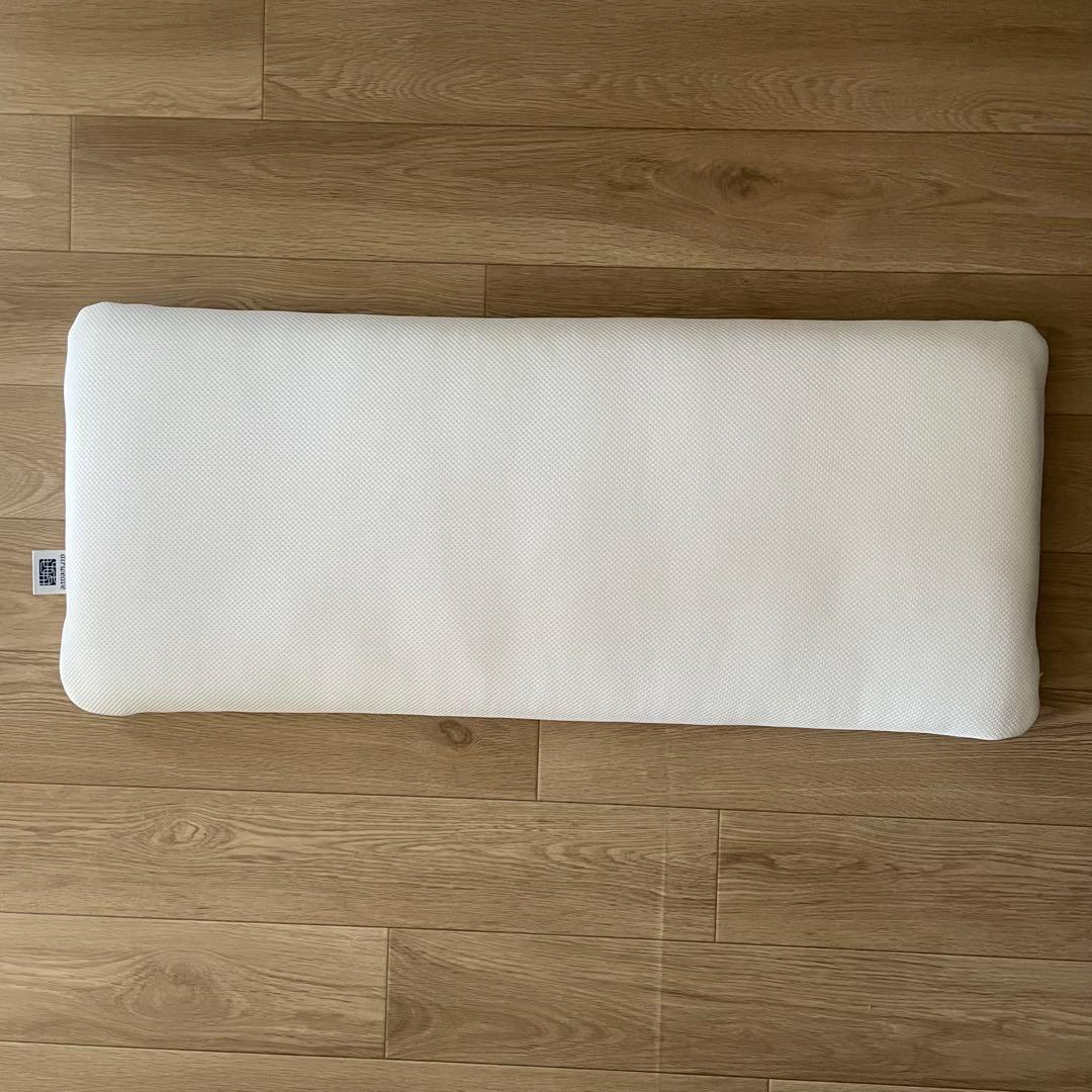 美品　エアウィーヴ　ピロースリム　田中みな実　枕　みな実の枕