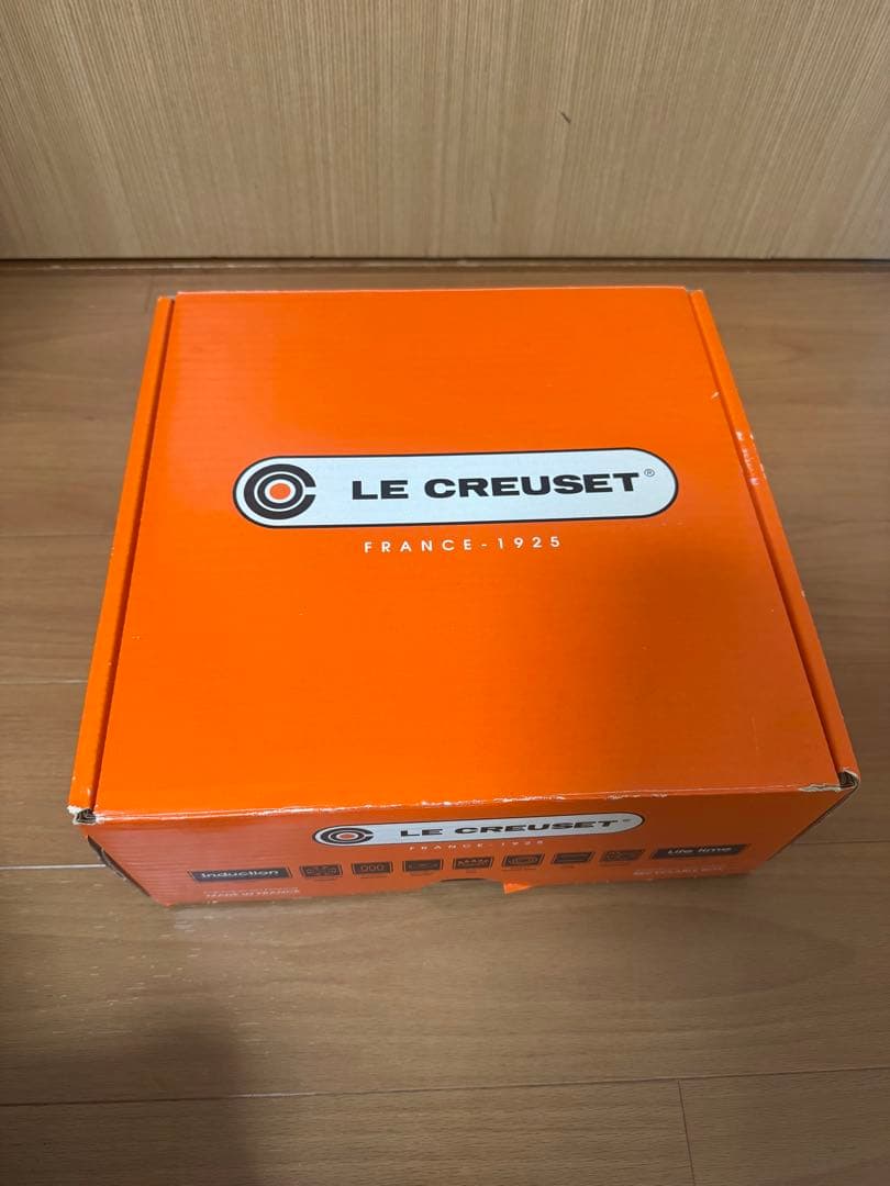 ル・クルーゼ　LE CREUSET ココット　ロンド　鍋　24センチ