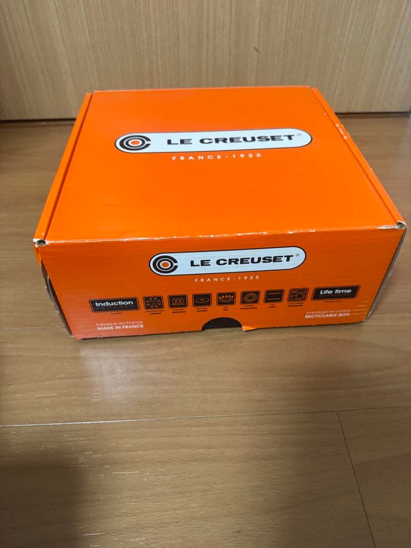 ル・クルーゼ　LE CREUSET ココット　ロンド　鍋　24センチ