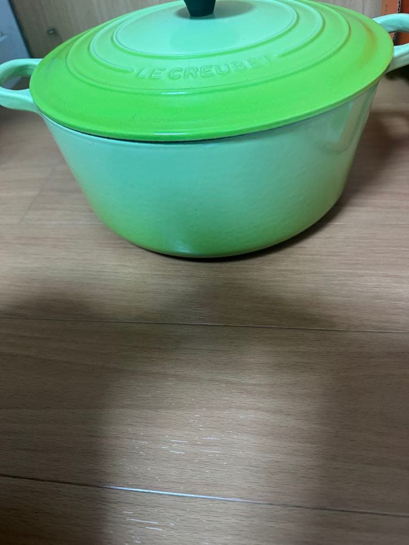ル・クルーゼ　LE CREUSET ココット　ロンド　鍋　24センチ
