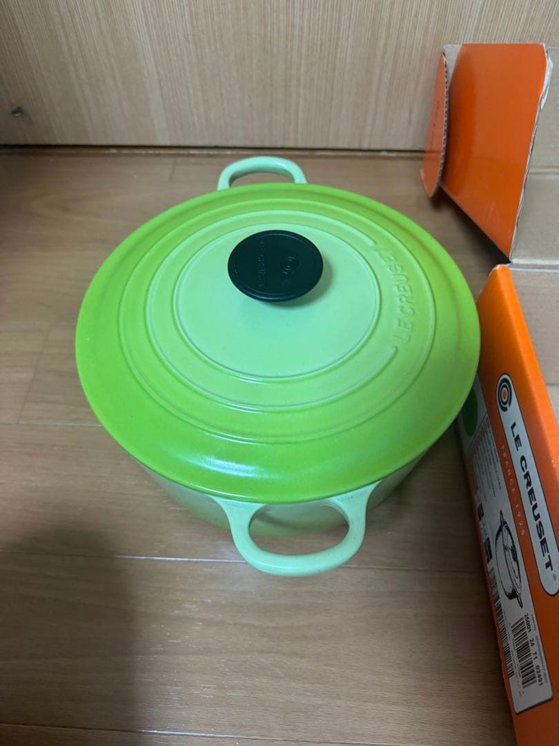 ル・クルーゼ　LE CREUSET ココット　ロンド　鍋　24センチ