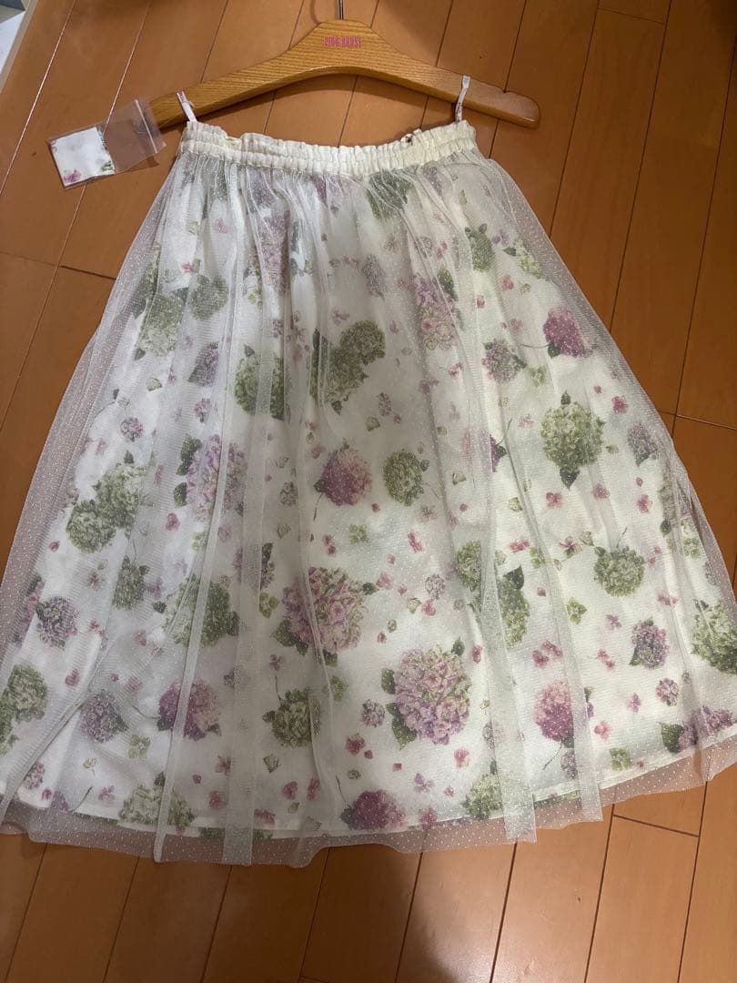 ピンクハウス♡紫陽花チュールレース付きスカート
