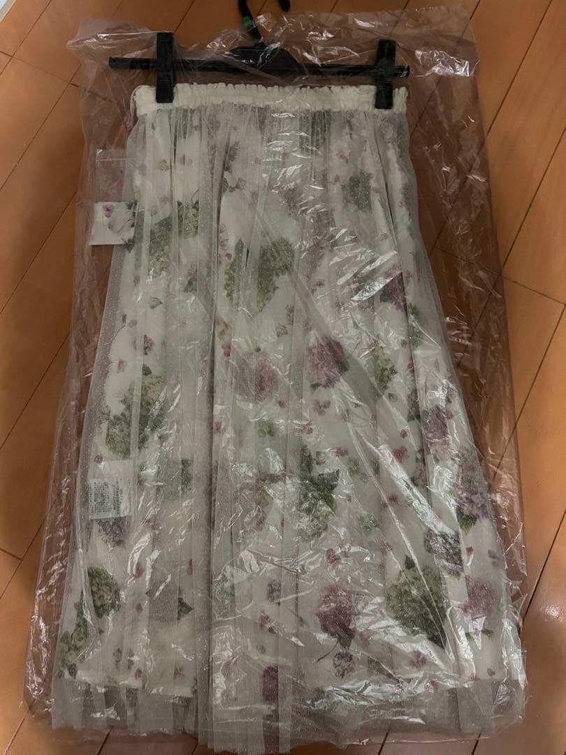 ピンクハウス♡紫陽花チュールレース付きスカート