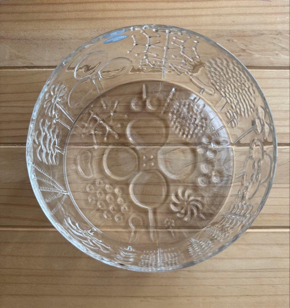 Flora ボウル150mmと80mm