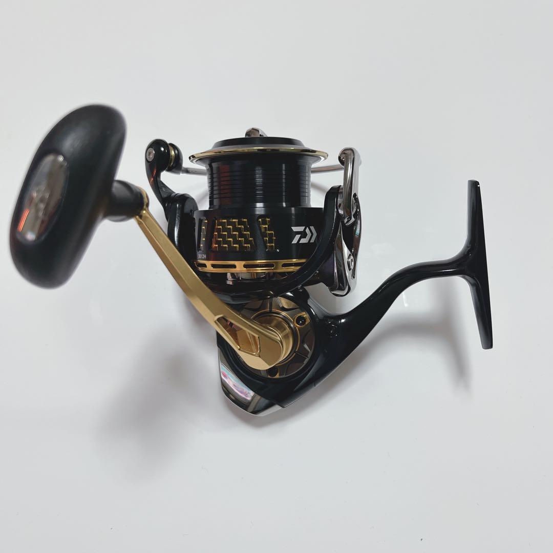 【超美品】　ダイワ　14 モアザン 3012H スピニングリール ブラック／金
