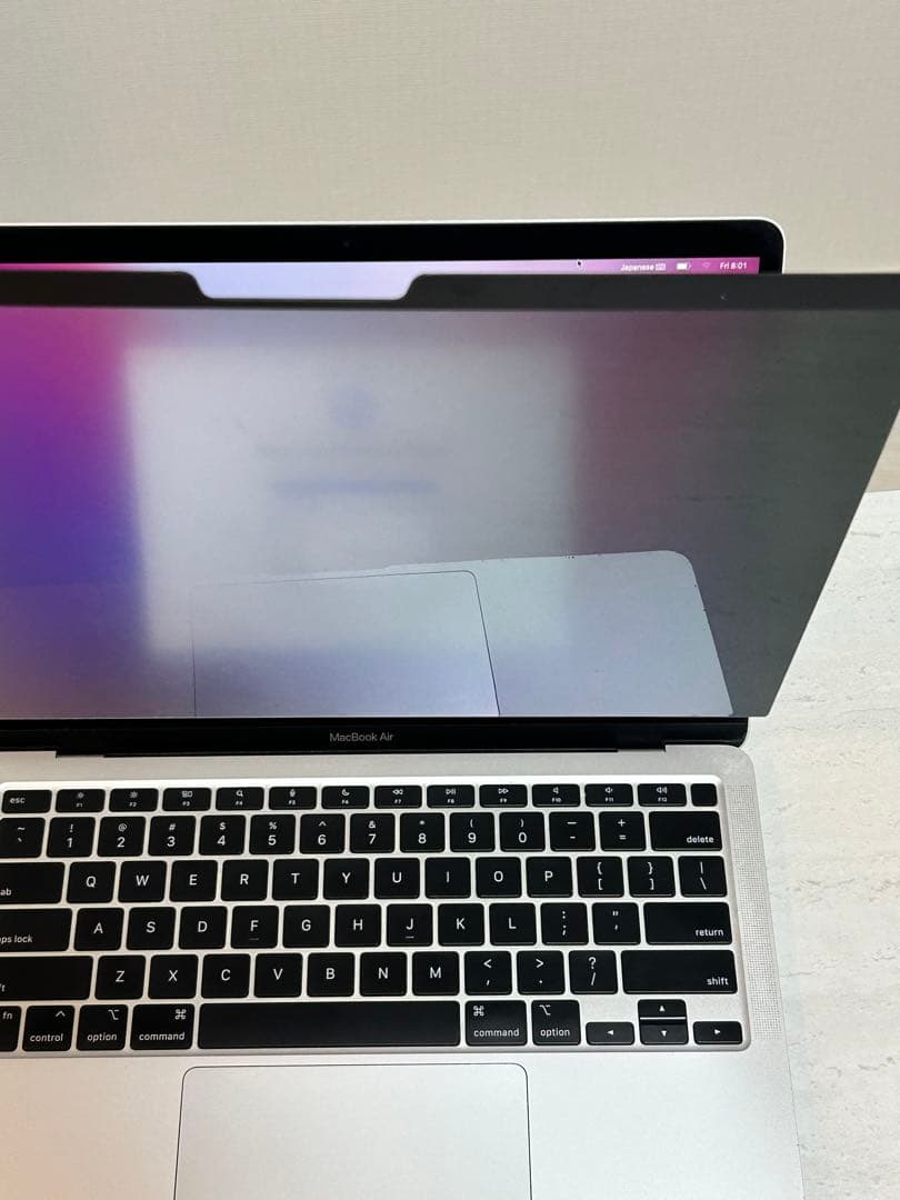 初期化済　M1 MacBook Air 256GB 8GB ジャンク品 マウス付