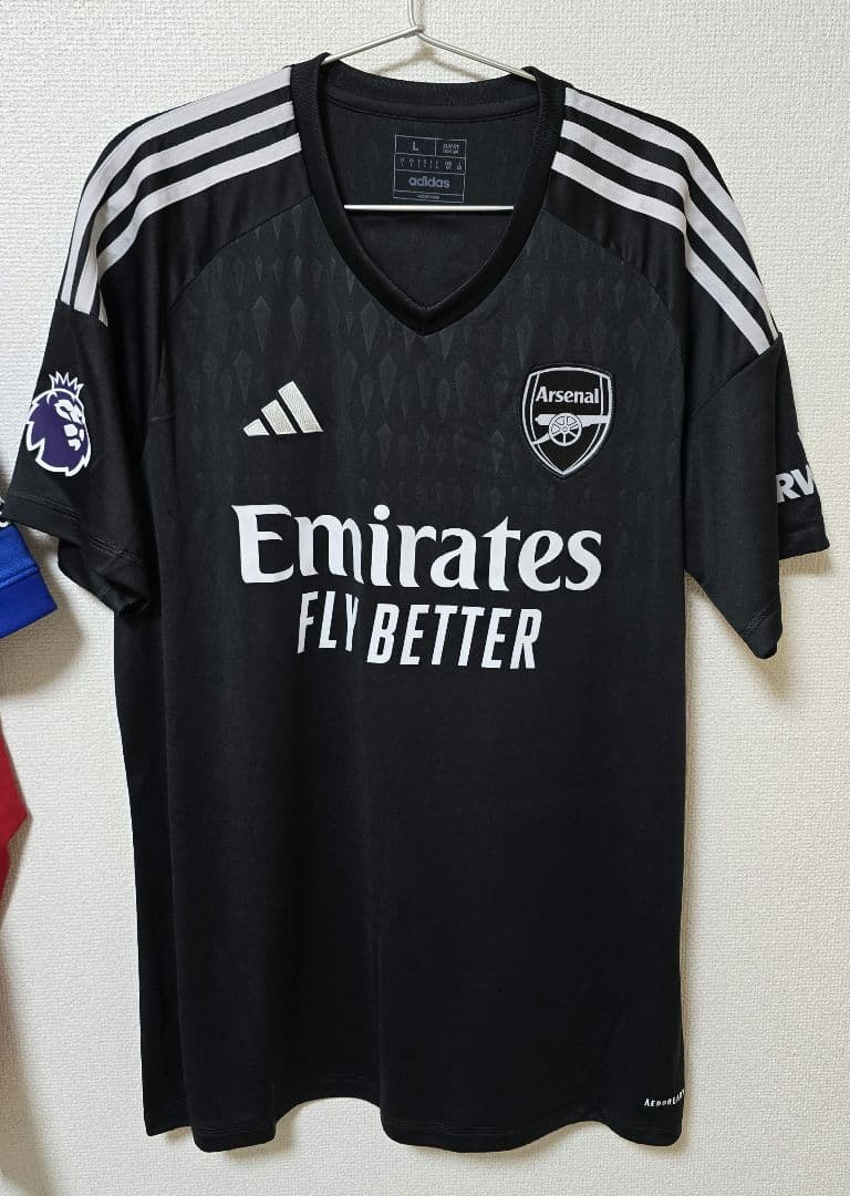 アーセナル キーパーユニフォーム ラヤ