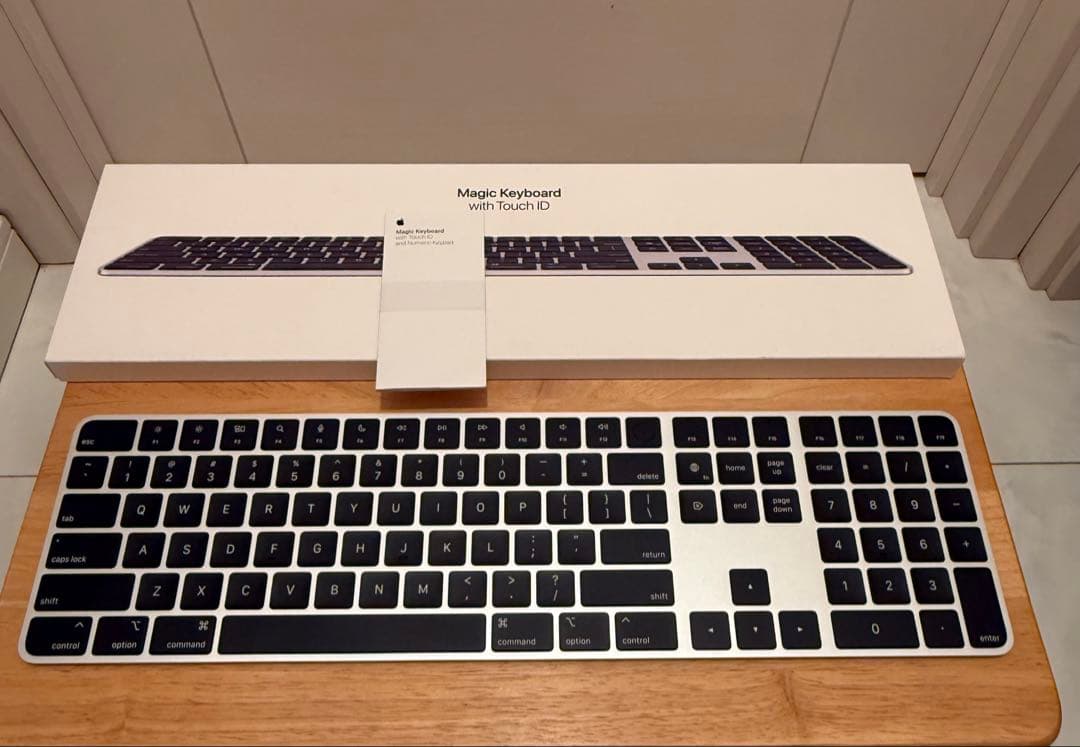 【極美品】Magic Keyboard with Touch ID
