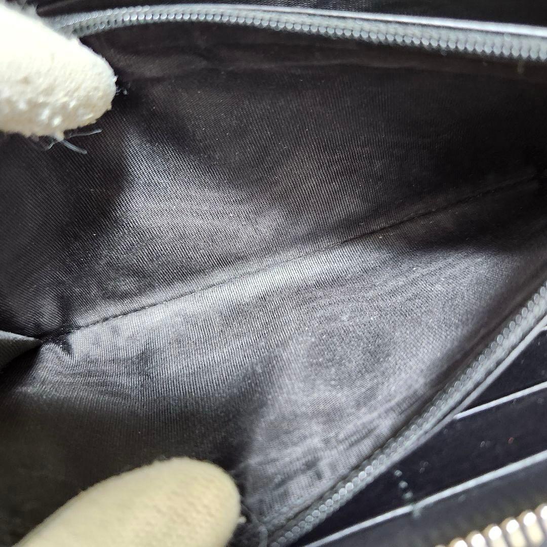 ✨新品同様　付属品完備✨グッチ　長財布　ラウンドファスナー　スネーク　PVC